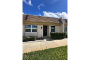 11130 Carriage Hill Dr #4, PORT RICHEY