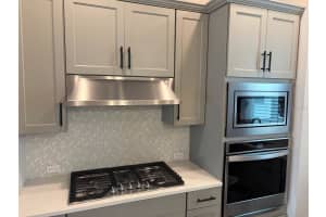 845 BURLINGTON AVENUE, ST PETERSBURG, FL 33701 - MLS#MFRTB8435376