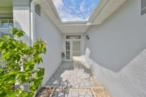 902 MCDANIEL STREET, SUN CITY CENTER, FL 33573 - MLS#MFRTB8435424