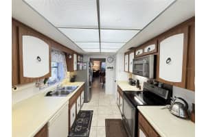 1012 PEARCE DRIVE, CLEARWATER, FL 33764 - MLS#MFRTB8435499