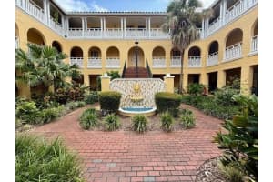 210 22ND AVENUE, ST PETERSBURG, FL 33704 - MLS#MFRTB8435507