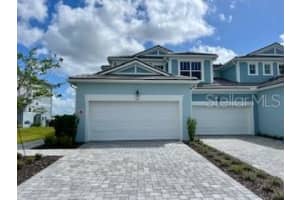 17390 Moonflower Dr #201, VENICE