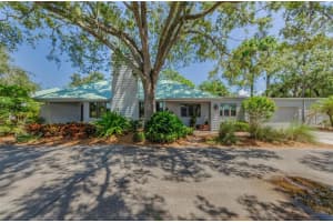10425 Longwood Dr, SEMINOLE 10425 Longwood Dr, SEMINOLE