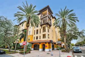 100 4TH AVENUE, ST PETERSBURG, FL 33701 - MLS#MFRTB8435687