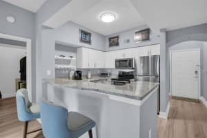 100 4TH AVENUE, ST PETERSBURG, FL 33701 - MLS#MFRTB8435687