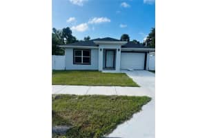 2911 E 20th Ave, TAMPA