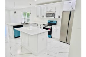 2911 20TH AVENUE, TAMPA, FL 33605 - MLS#MFRTB8435701