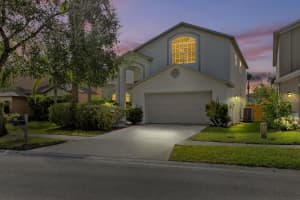 27330 CORAL SPRINGS DRIVE, WESLEY CHAPEL, FL 33544 - MLS#MFRTB8435738