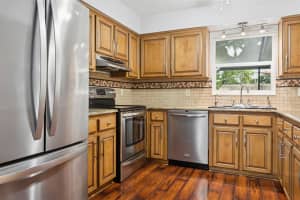 3223 LUTZ LAKE FERN ROAD, LUTZ, FL 33558 - MLS#MFRTB8435739
