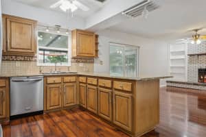 3223 LUTZ LAKE FERN ROAD, LUTZ, FL 33558 - MLS#MFRTB8435739