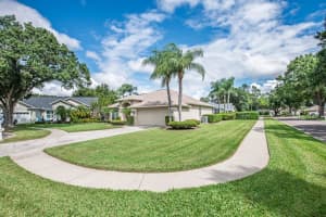 4904 BREYER WOOD COURT, VALRICO, FL 33596 - MLS#MFRTB8435741