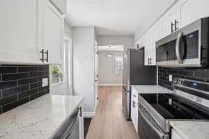 6940-A SUNSET DRIVE, ST PETERSBURG, FL 33707 - MLS#MFRTB8435801