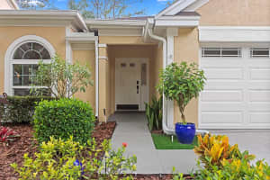 9415 OAK MEADOW COURT, TAMPA, FL 33647 - MLS#MFRTB8435809
