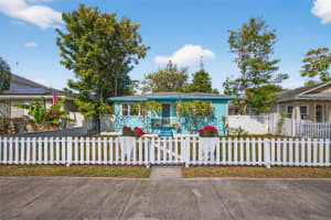 2509 DARTMOUTH AVENUE, ST PETERSBURG, FL 33713 - MLS#MFRTB8435852