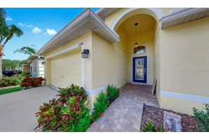 13194 ROYAL PINES AVENUE, RIVERVIEW, FL 33579 - MLS#MFRTB8435869