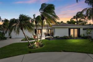 114 14TH STREET, BELLEAIR BEACH, FL 33786 - MLS#MFRTB8435873