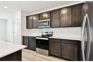 10504 HIDDEN BANKS GLEN, PARRISH, FL 34219 - MLS#MFRTB8435886