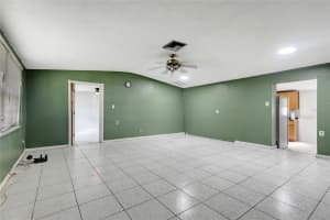 11207 51ST STREET, TAMPA, FL 33617 - MLS#MFRTB8435907