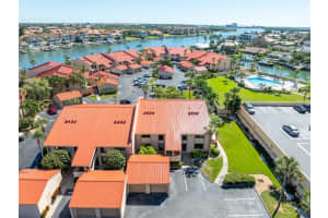 4720 BRITTANY DRIVE, ST PETERSBURG, FL 33715 - MLS#MFRTB8435929