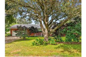 1604 CALDWELL STREET, LAKELAND, FL 33803 - MLS#MFRTB8435930