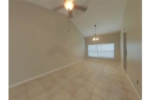 MLS# MFRTB8435984, Pinellas Park, Florida 33782