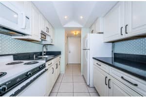 4525 COVE CIRCLE, ST PETERSBURG, FL 33708 - MLS#MFRTB8436005