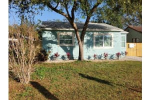 2432 Auburn St S, ST PETERSBURG 2432 Auburn St S, ST PETERSBURG