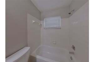 MLS# MFRTB8436018, Tarpon Springs, Florida 34689