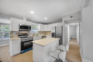 1400 POINCIANA DRIVE, CLEARWATER, FL 33764 - MLS#MFRTB8436026