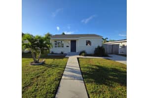 548 47TH AVENUE, ST PETERSBURG, FL 33703 - MLS#MFRTB8436066