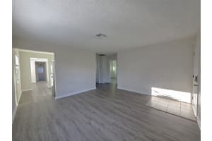 548 47TH AVENUE, ST PETERSBURG, FL 33703 - MLS#MFRTB8436066