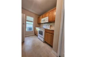 9956 ASHBURN LAKE DRIVE, TAMPA, FL 33610 - MLS#MFRTB8436070