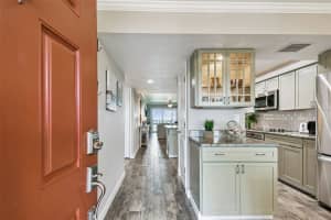 7532 BAYSHORE DRIVE, TREASURE ISLAND, FL 33706 - MLS#MFRTB8436078
