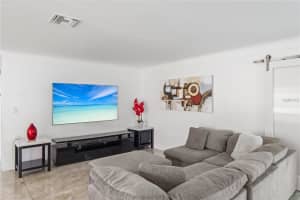 2424 61ST LANE, ST PETERSBURG, FL 33710 - MLS#MFRTB8436109