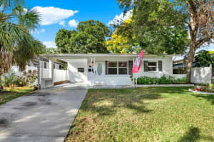 727 54TH AVENUE, ST PETERSBURG, FL 33703 - MLS#MFRTB8436182