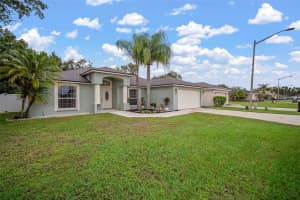 3228 MERLOT DRIVE, LAKELAND, FL 33811 - MLS#MFRTB8436301