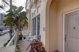 505 MANDALAY AVENUE, CLEARWATER BEACH, FL 33767 - MLS#MFRTB8436328