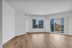 1209 CUMBERLAND AVENUE, TAMPA, FL 33602 - MLS#MFRTB8436353