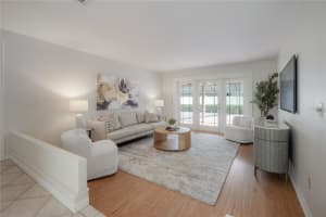 3341 FOXRIDGE CIRCLE, TAMPA, FL 33618 - MLS#MFRTB8436363