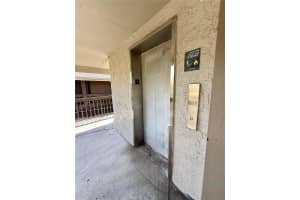 6306 NEWTOWN CIRCLE, TAMPA, FL 33615 - MLS#MFRTB8436364