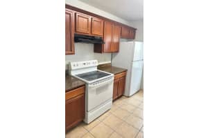 201 DRAW BRIDGE LANE, VALRICO, FL 33594 - MLS#MFRTB8436438