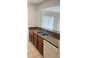 201 DRAW BRIDGE LANE, VALRICO, FL 33594 - MLS#MFRTB8436438