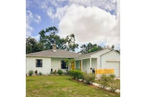 320 KINGSTON STREET, ST PETERSBURG, FL 33711 - MLS#MFRTB8436490