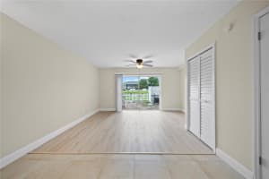13713 JUNIPER BLOSSOM DRIVE, TAMPA, FL 33618 - MLS#MFRTB8436559