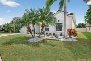 1511 YALE CASTLE COURT, RUSKIN, FL 33570 - MLS#MFRTB8436569