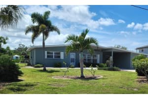 828 BLUE HERON BOULEVARD, RUSKIN, FL 33570 - MLS#MFRTB8436591