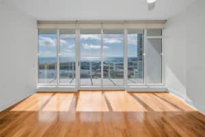 175 1ST STREET, ST PETERSBURG, FL 33701 - MLS#MFRTB8436607