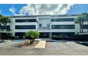 2581 COUNTRYSIDE BOULEVARD, CLEARWATER, FL 33761 - MLS#MFRTB8436623