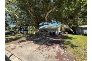 5550 5TH WAY, ST PETERSBURG, FL 33705 - MLS#MFRTB8436645