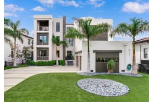 5131 NEPTUNE WAY, TAMPA, FL 33609 - MLS#MFRTB8436665